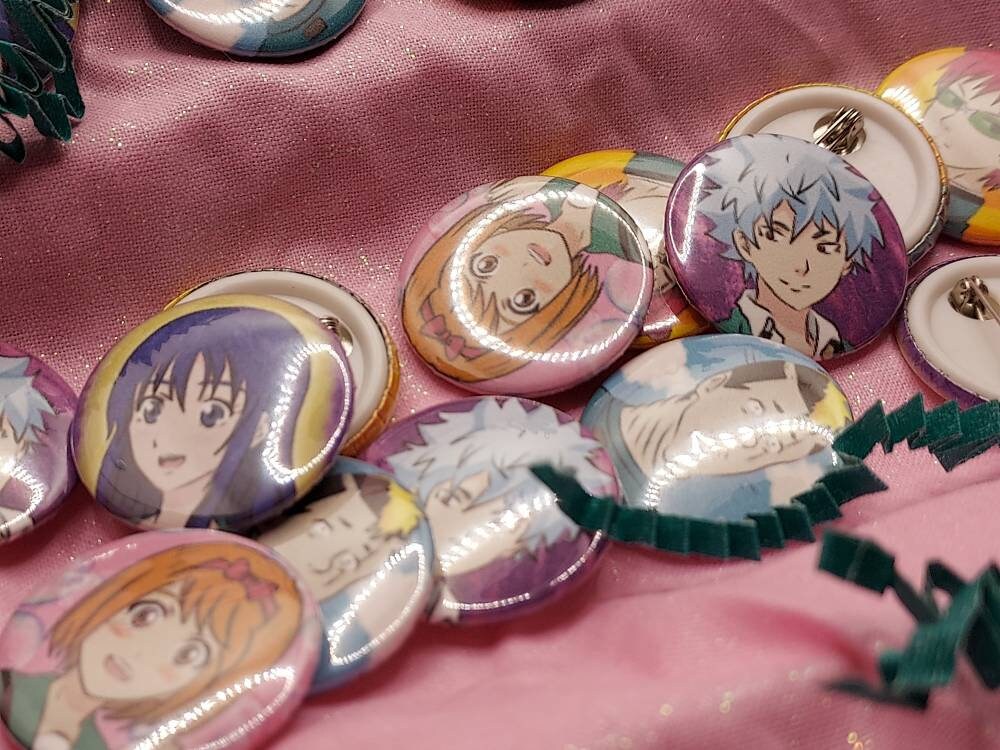 Saiki K. 1 inch anime pin back buttons WITH FREE STICKER
